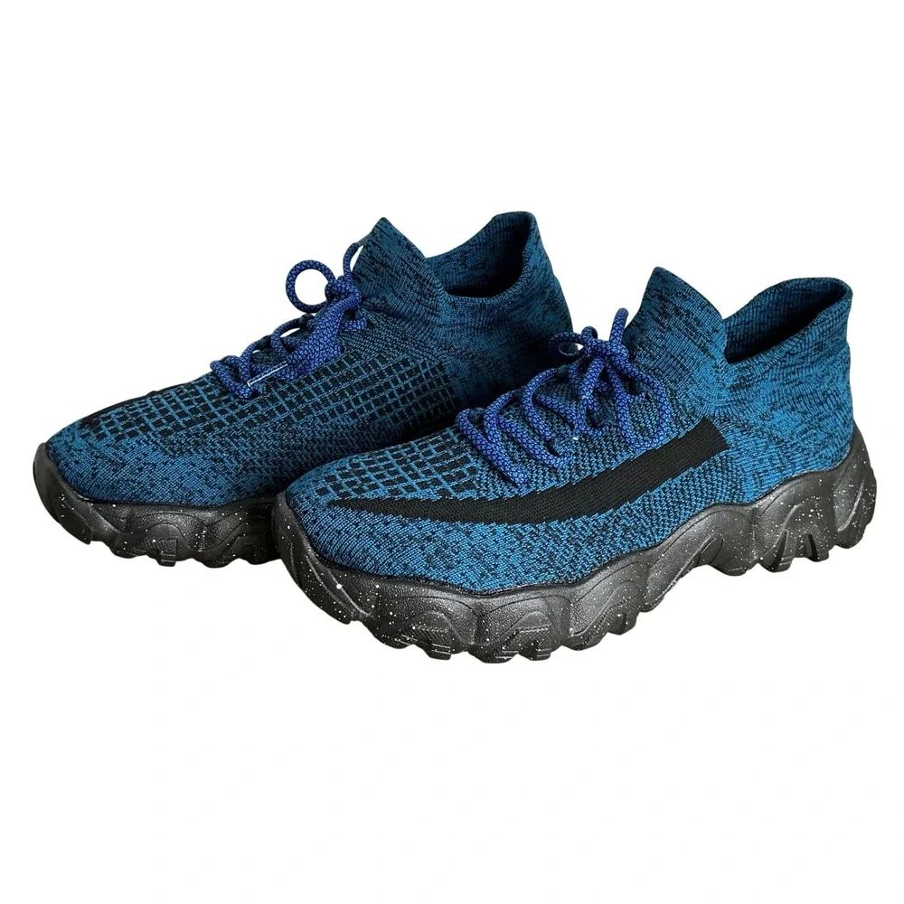 Unbranded •	knit upper